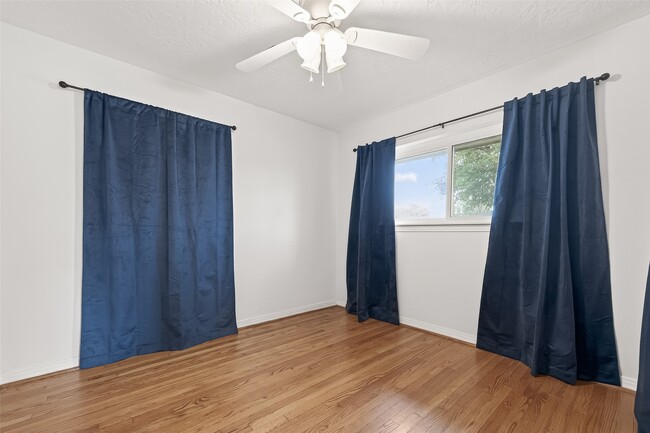 Building Photo - 3003 Topham Cir