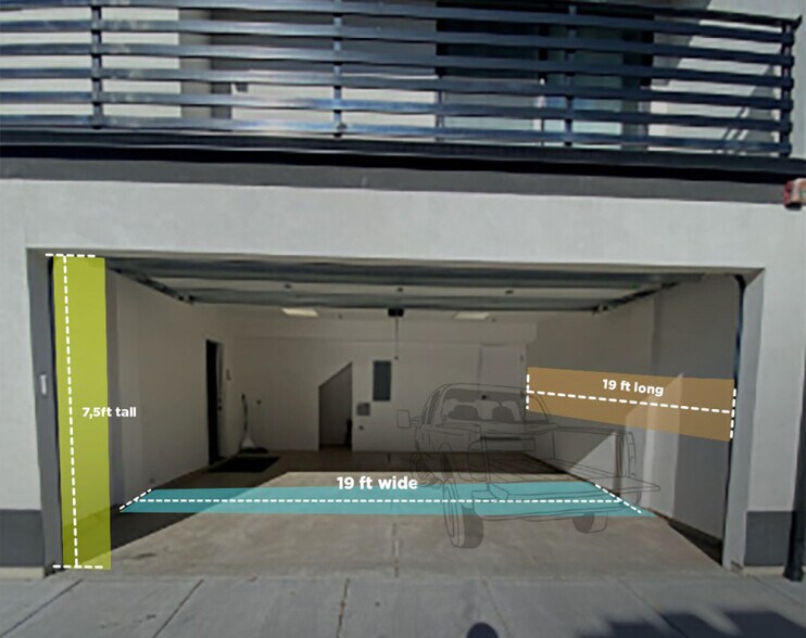 Building Photo - 2597 S 700 E