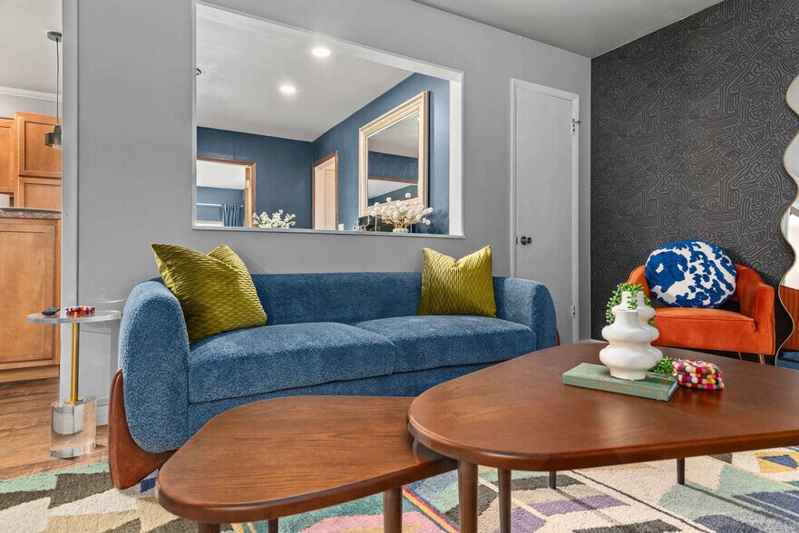 Building Photo - 4845 W 73rd Ave