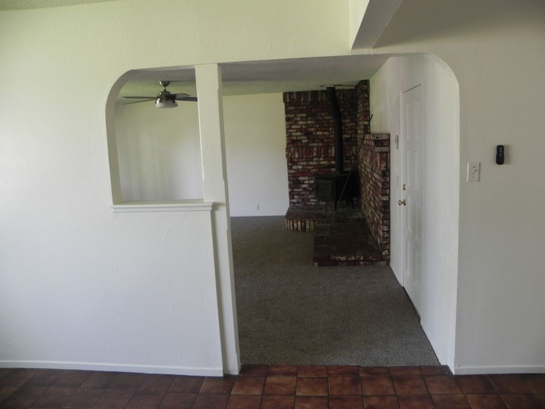 Building Photo - 12555 S Henderson Rd