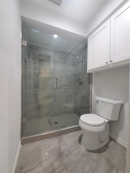 Building Photo - 1616 Scottsdale Dr