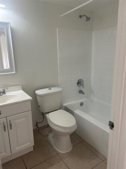Building Photo - 3641 NW 95th Ter