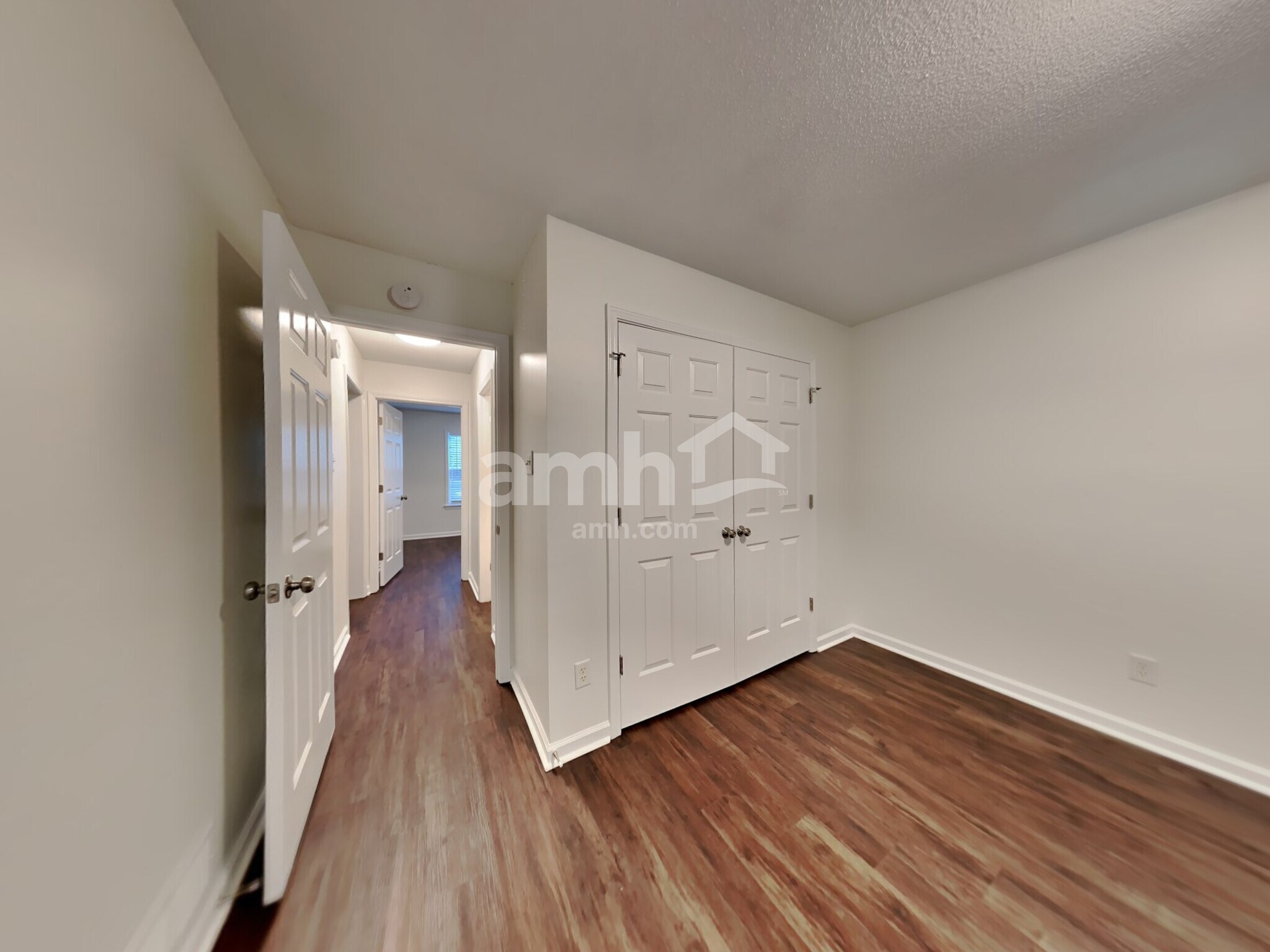 Building Photo - 3433 Sundial Dr