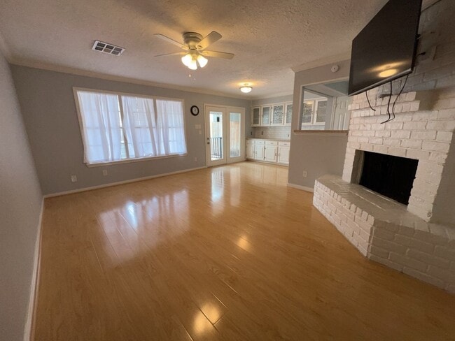 Building Photo - 2972 Gessner Rd