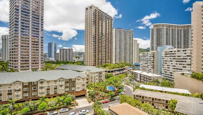Building Photo - 1850 Ala Moana Blvd