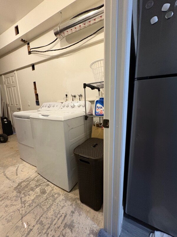 Building Photo - 31241 Old River Rd