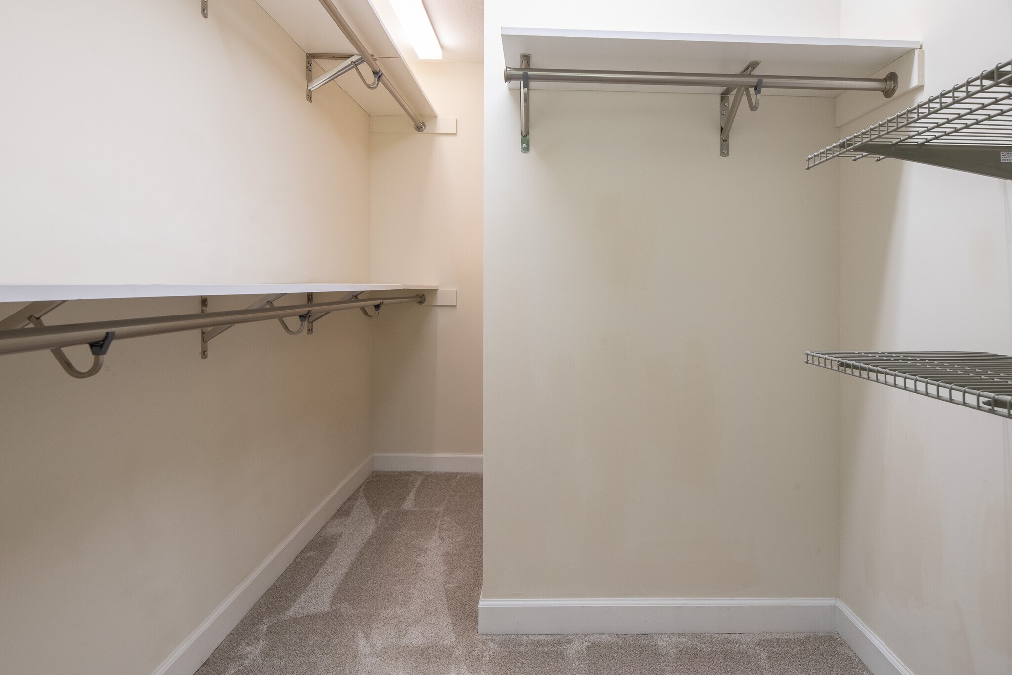 Large walk in closet - 2208 Southside Rd