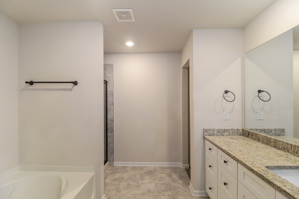 Building Photo - 445 Samara Ct