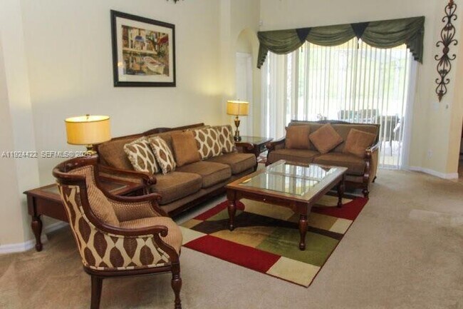 Building Photo - 640 Tupelo Cir