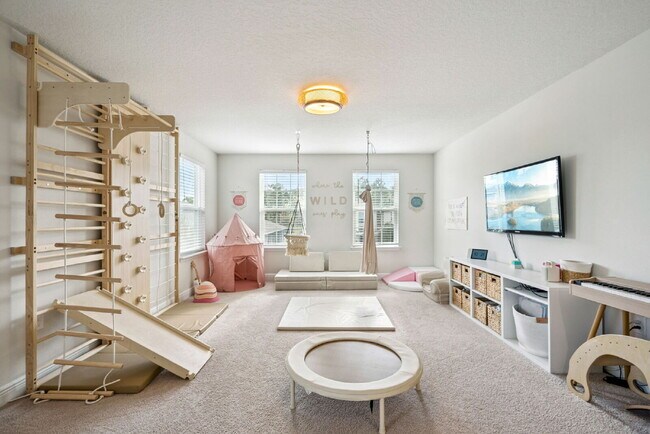 Building Photo - 1606 Chelsea Manor Cir