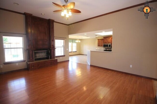 Building Photo - 2304 Reese Dr