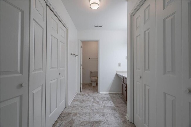 Building Photo - 1271 Whitlock Ridge Dr