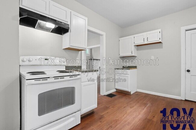Building Photo - 651 Southwood Ave