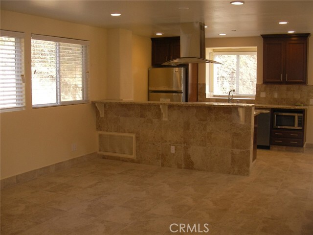 Building Photo - 20980 Laguna Canyon Rd