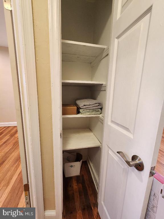 Building Photo - 2330 14th Pl SE