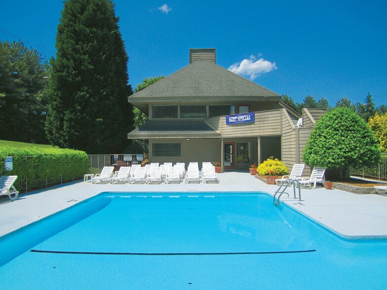 Quail Lakes Apartments 5335 Country Club Rd WinstonSalem NC 27104