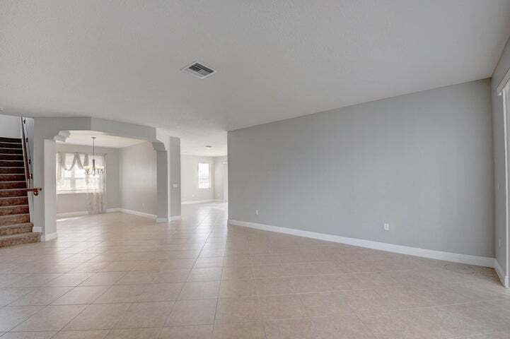 Building Photo - 9860 Woolworth Ct