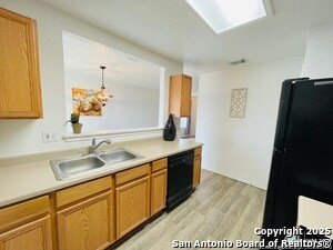 Building Photo - 7926 Cortland Oak