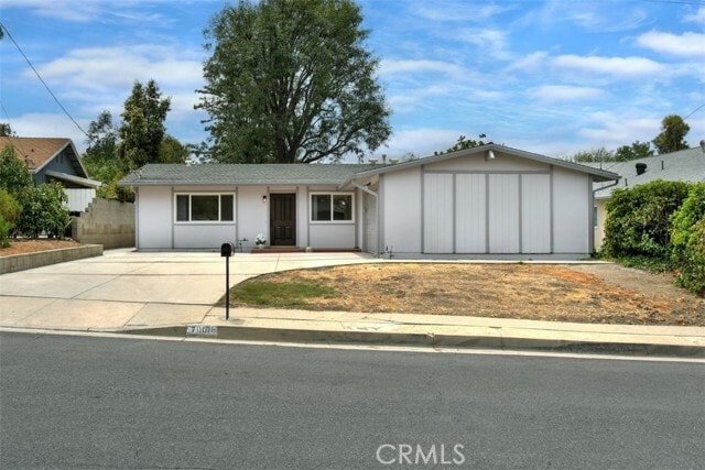 Building Photo - 7006 Helmsdale Rd