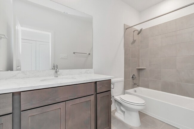 Building Photo - 21118 Chelton Bch Dr