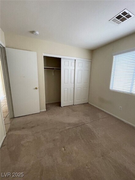 Building Photo - 9300 Cool Creek Ave