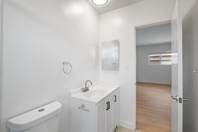 Building Photo - 3624 Faris Dr