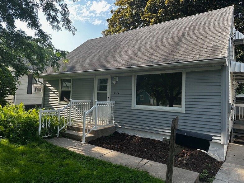 Building Photo - 3829 Tulane Ave