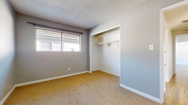 Building Photo - 1306 Amethyst St