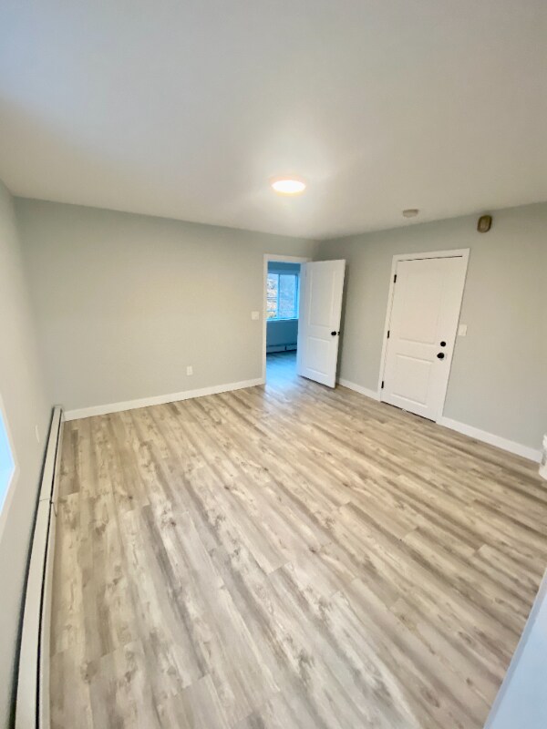 Building Photo - 114 Forest Ave