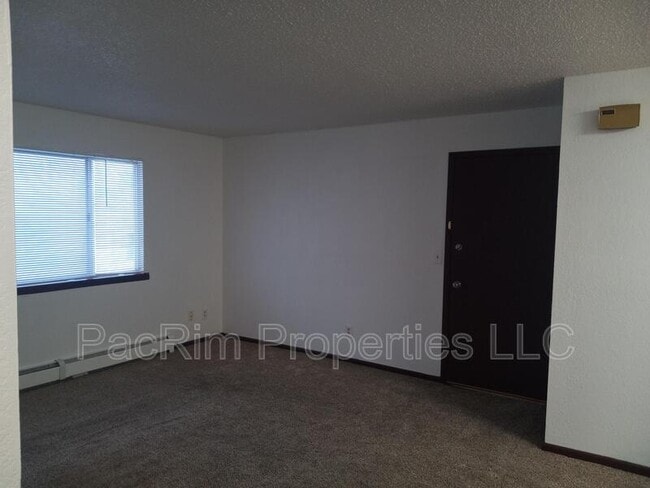 Building Photo - 8831 Cordell Cir