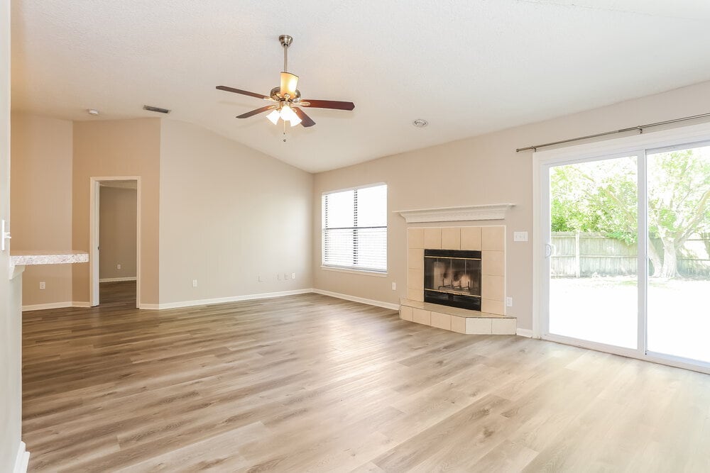 Building Photo - 1560 Beecher Ln