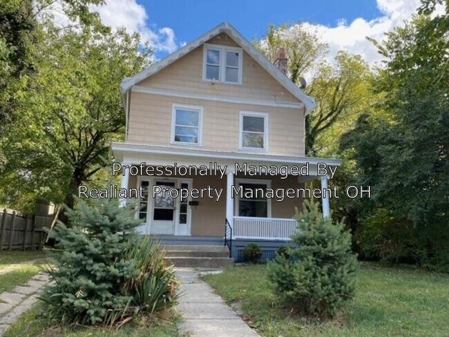 Primary Photo - 5730 St Elmo Ave