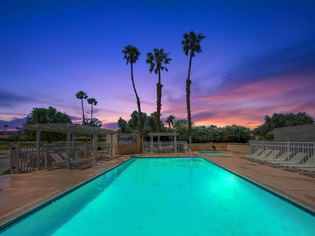 Building Photo - 40492 Bay Hill Way