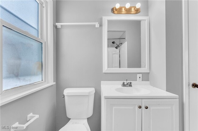 Building Photo - 4852 E 94th St