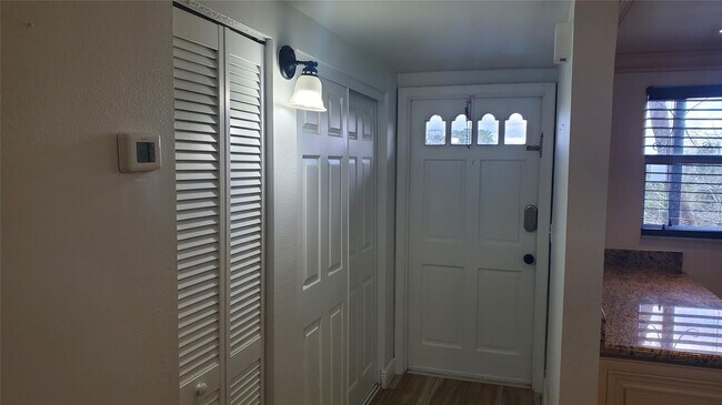 Building Photo - 10110 Boca Entrada Blvd