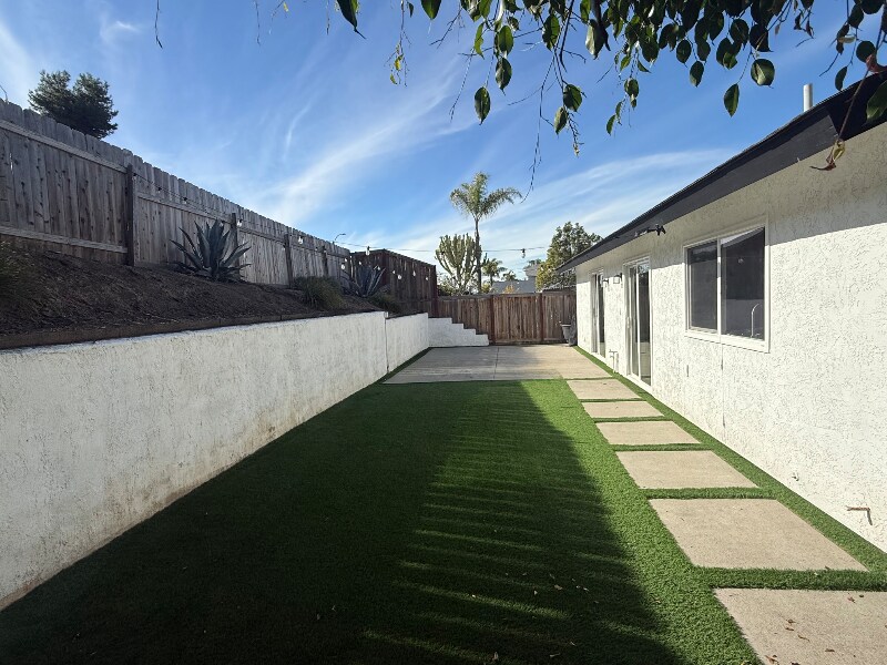 Building Photo - 1218 Gatling Ct