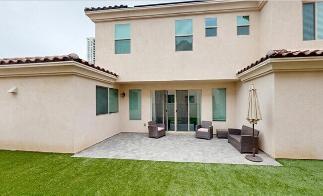 Building Photo - 1509 Painted Cave Ave