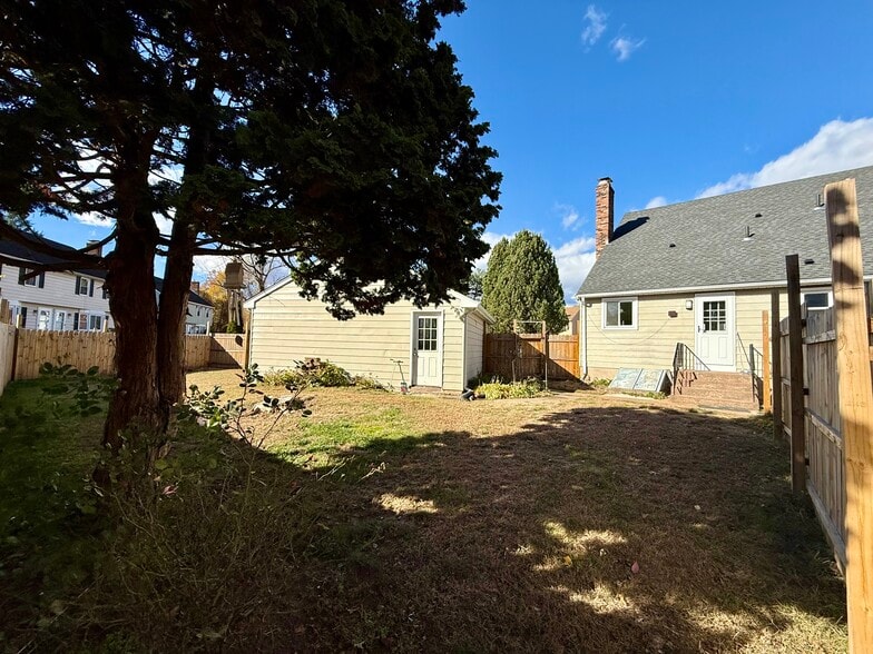 Building Photo - 79 Elida Ct