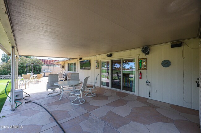 Building Photo - 9821 N 110th Ave