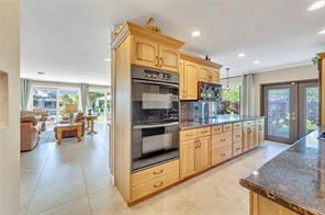 Building Photo - 388 Hibiscus Dr