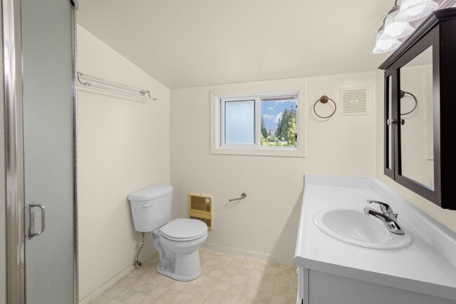 Building Photo - 4bd/2.5ba Kirkland Home