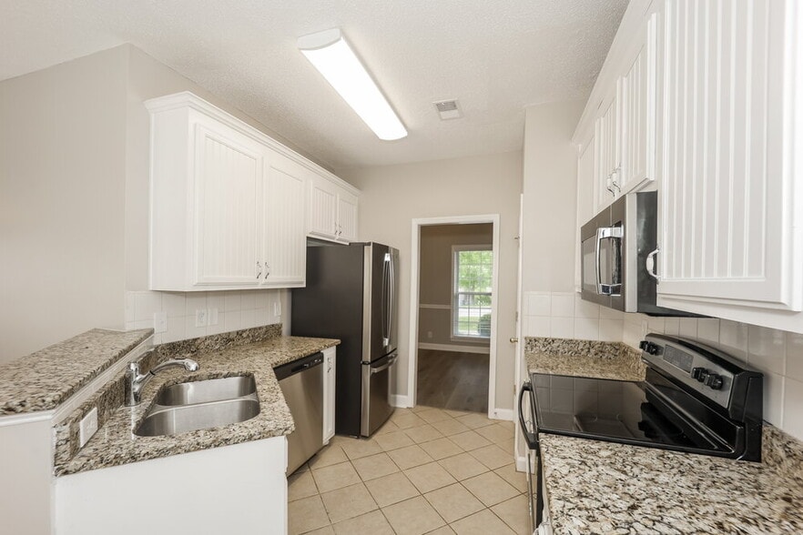 Building Photo - 284 Baldwin Ct