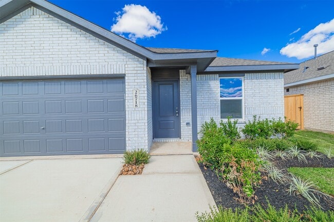 Building Photo - 26718 Willow Ln