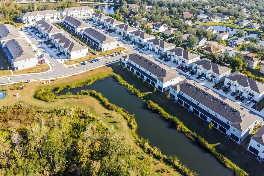 Building Photo - 11857 Mountain Retreat Ln