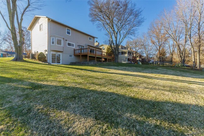 Building Photo - 77 Atwater Dr