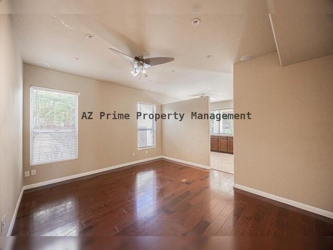 Building Photo - 9603 S 51st St