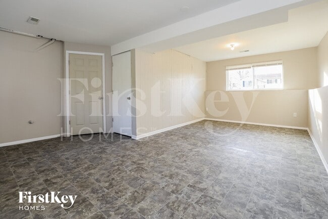 Building Photo - 136 Pacific Dr