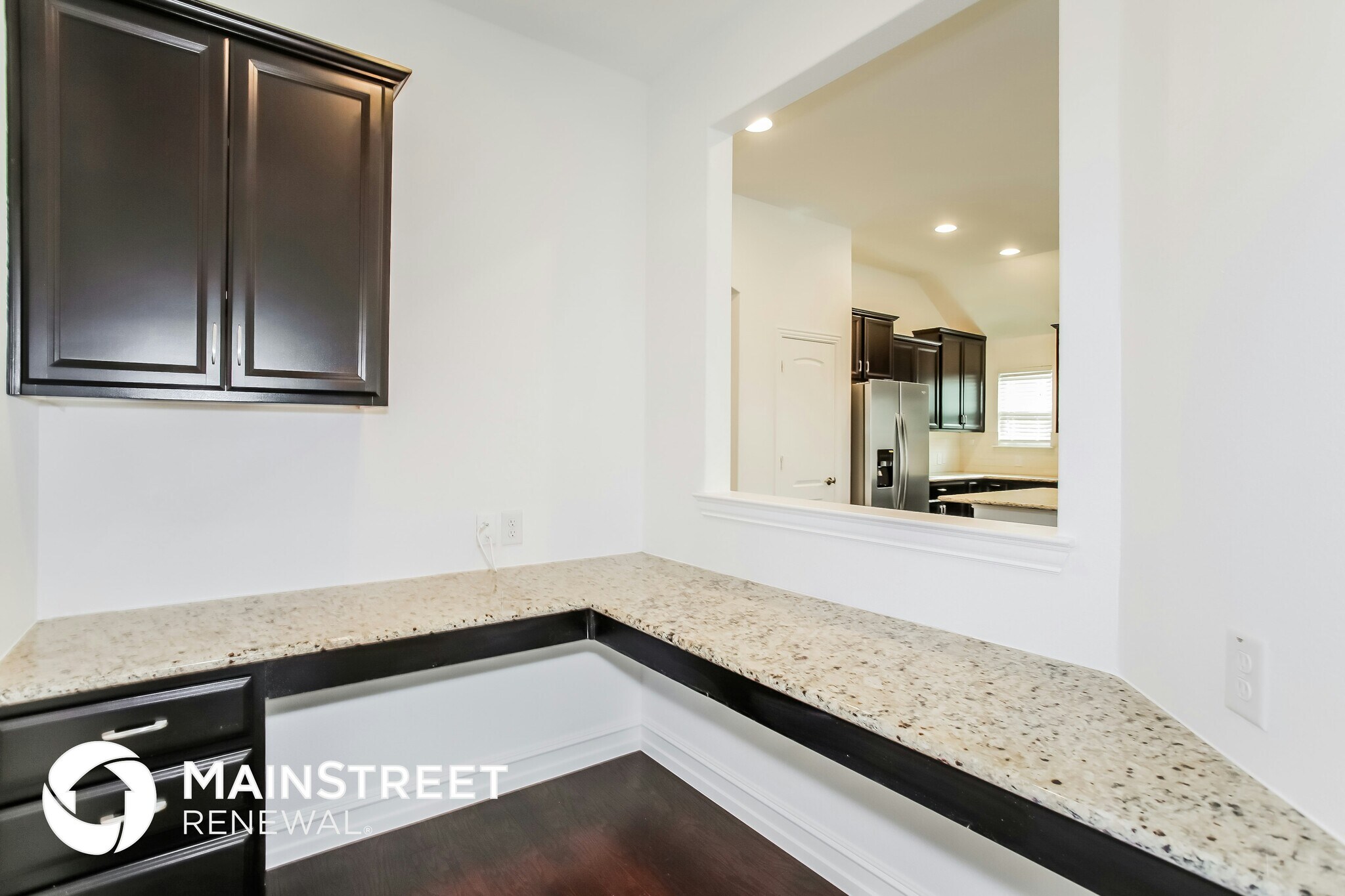 Building Photo - 6709 Roaring Creek