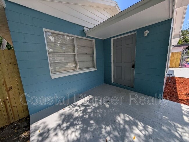 Building Photo - 3721 N Whittier St