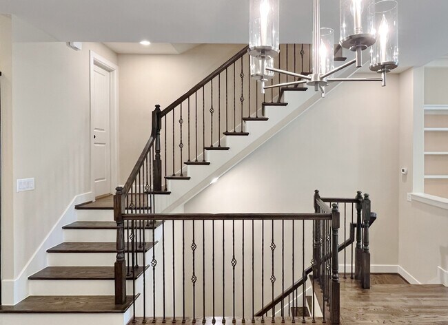 Building Photo - 5207 Gibson St